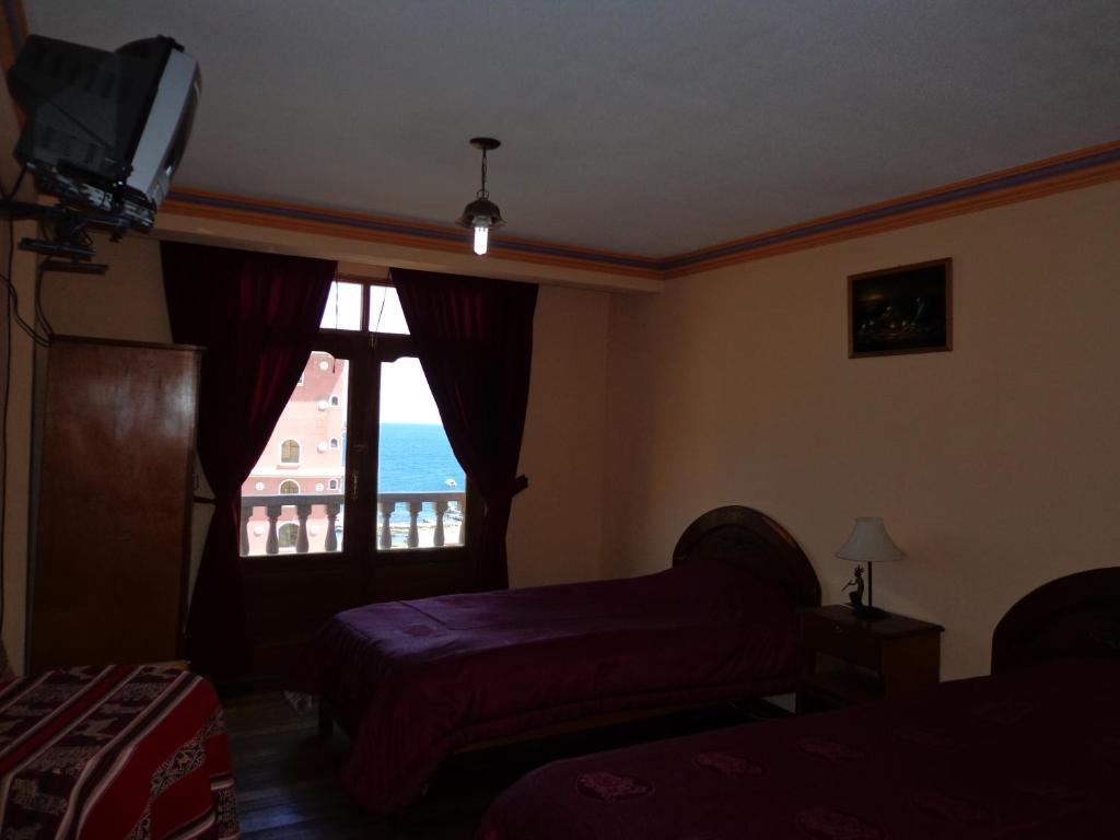 Hostal Real Los Andes Del Lago โกปากาบานา ภายนอก รูปภาพ