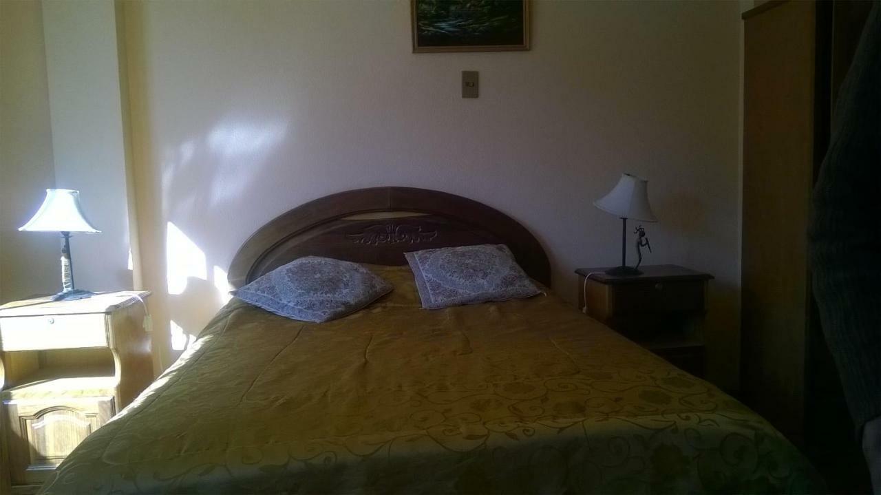 Hostal Real Los Andes Del Lago โกปากาบานา ภายนอก รูปภาพ